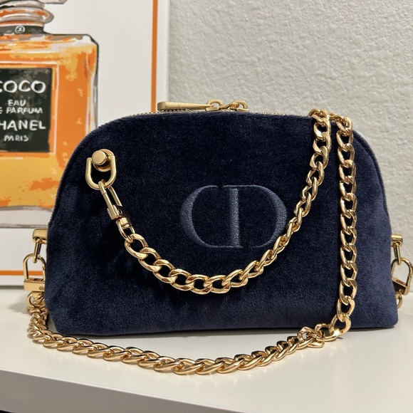 DIOR Velvet Mini Cosmetic Bag with Chains - Picture 1 of 8
